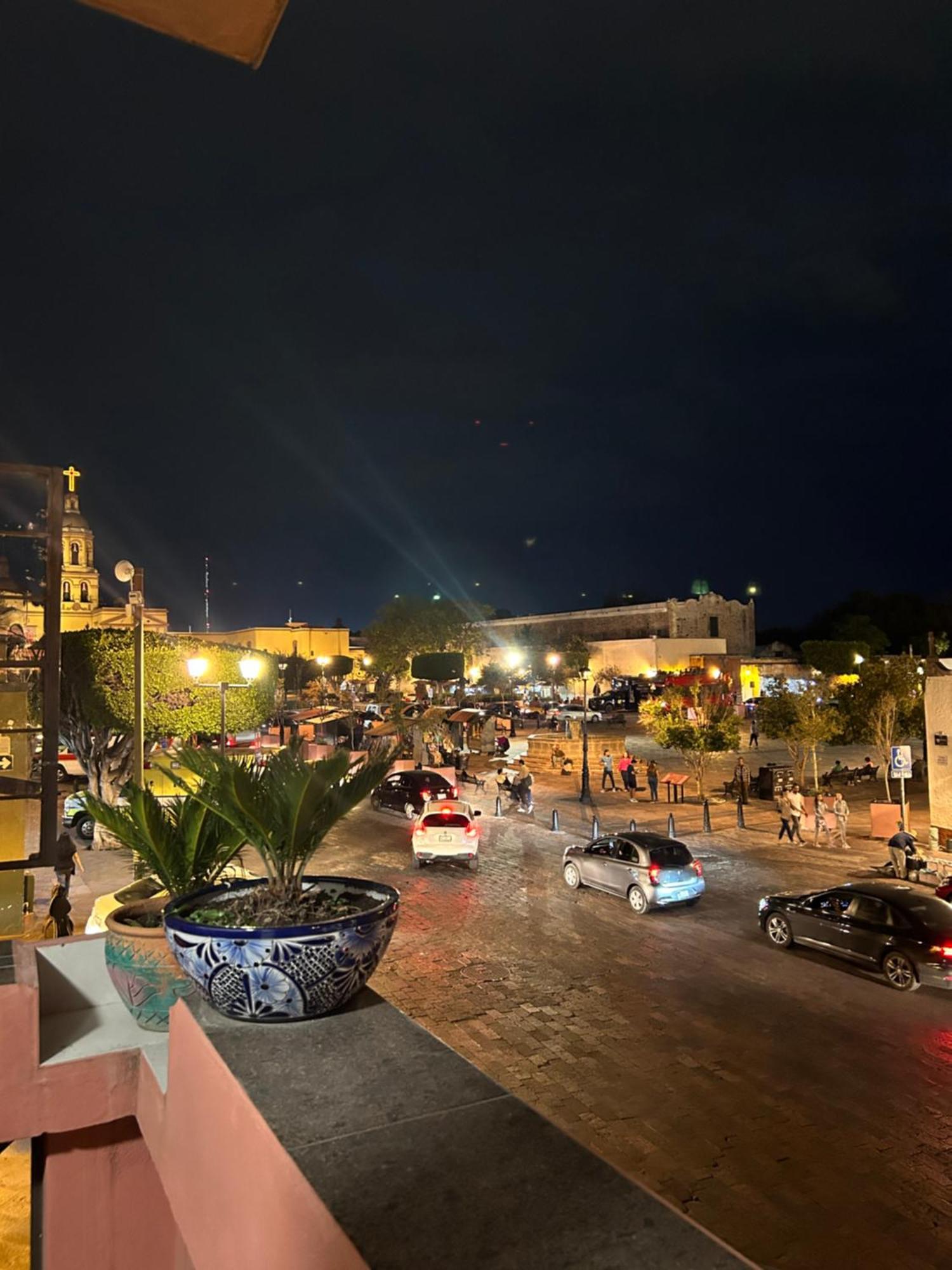Hotel Lolita & Enri, La Mejor Ubicacion Y Vista En El Centro De Querétaro Esterno foto