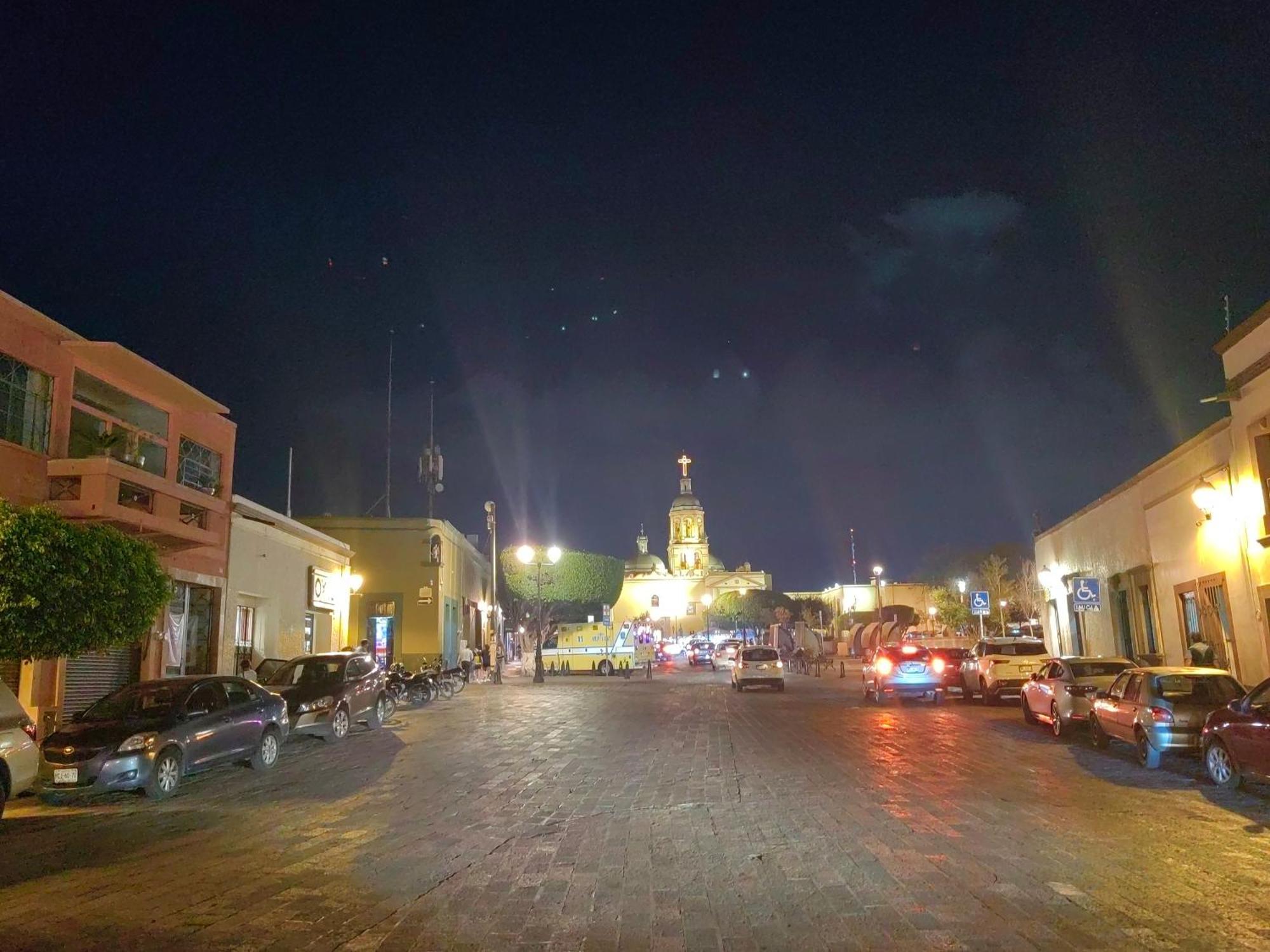 Hotel Lolita & Enri, La Mejor Ubicacion Y Vista En El Centro De Querétaro Esterno foto